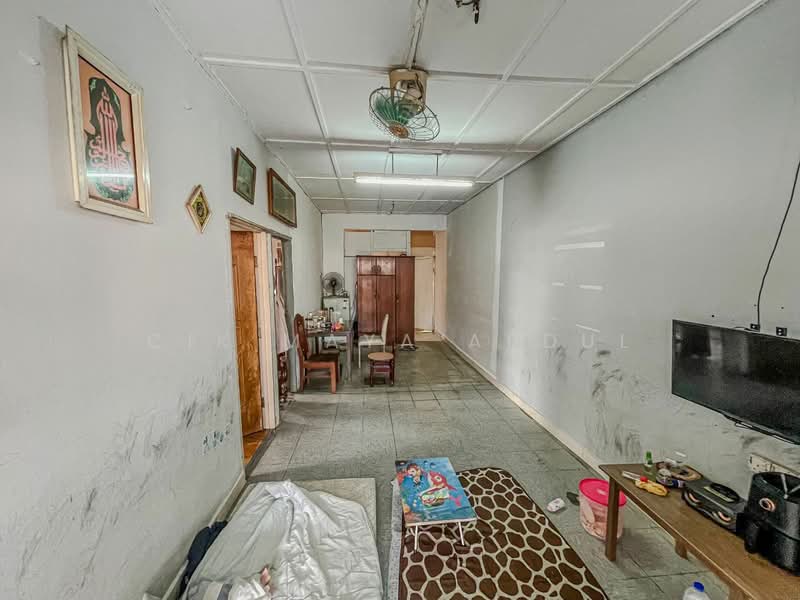 Rumah Banglo untuk Dijual di Ampang (Kuala Lumpur) - Cik Maya Abdul - Living Room - PropertyGuru.com.my