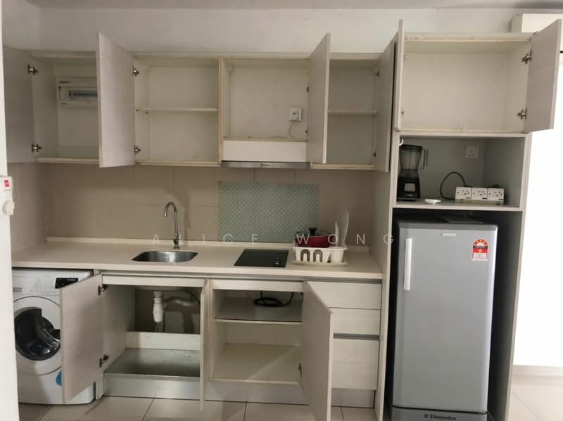 Service Residence for Rent at i-SOHO @ i-City - Alice Wong - Kitchen - PropertyGuru.com.my