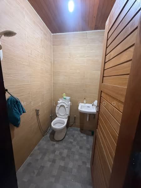 Bungalow for Sale in Batu Pahat (Johor) - Mei Ling Foo - Bathroom - PropertyGuru.com.my