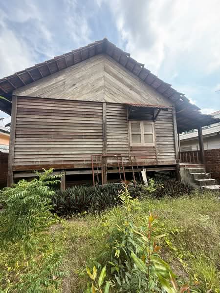 Bungalow for Sale in Batu Pahat (Johor) - Mei Ling Foo - Exterior - PropertyGuru.com.my