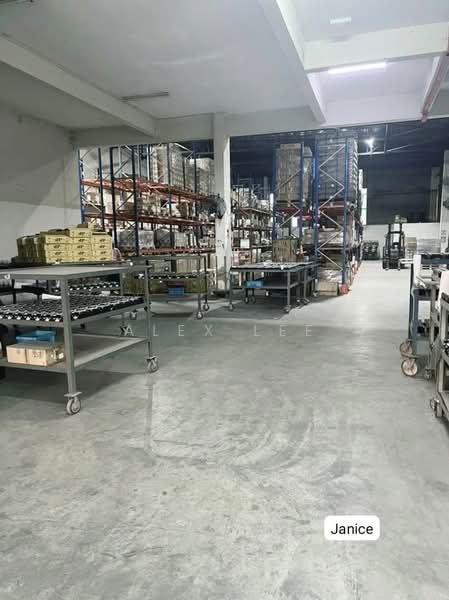Warehouse for Rent in Port Klang (Pelabuhan Klang) (Selangor) - Alex Lee - Interior - PropertyGuru.com.my