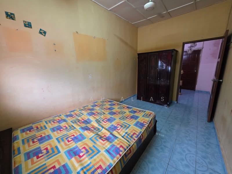 For Sale - Double Storey Terrace Taman Bandar Baru Selayang Fasa 2