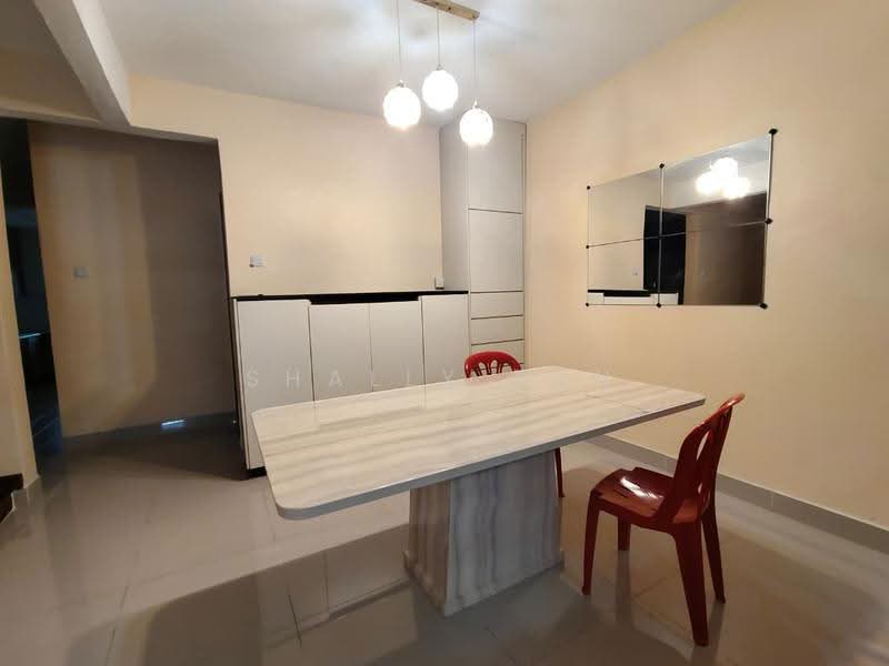 Rumah Teres 2-Tingkat untuk Disewa di Puchong (Selangor) - Shally Pun - Dining Room - PropertyGuru.com.my