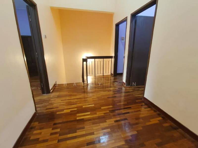 Rumah Teres 2-Tingkat untuk Disewa di Puchong (Selangor) - Shally Pun - Corridor - PropertyGuru.com.my