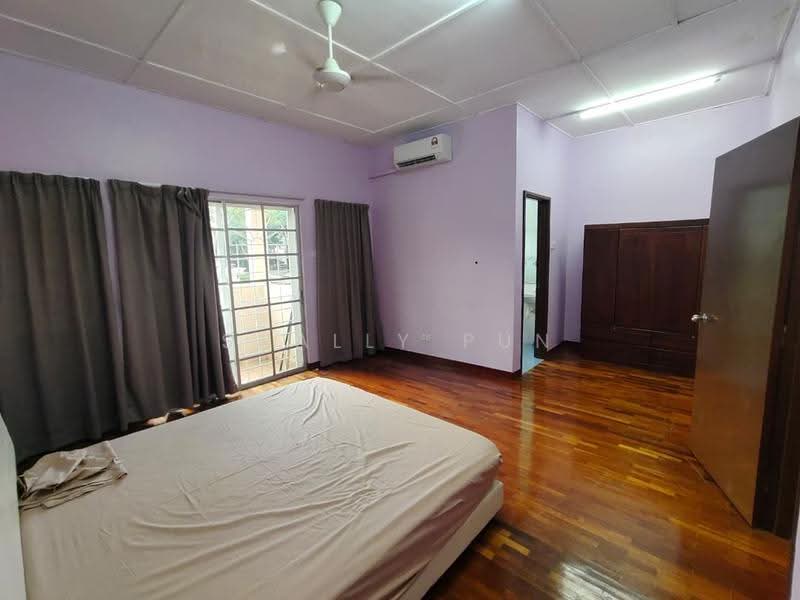 Rumah Teres 2-Tingkat untuk Disewa di Puchong (Selangor) - Shally Pun - Bedroom - PropertyGuru.com.my