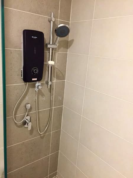 Kondominium untuk Disewa di Tropicana Bay Residences - Karen Chew - Bathroom - PropertyGuru.com.my