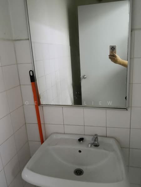 Office for Rent in Cheras (Kuala Lumpur) - Gerald Liew - Bathroom - PropertyGuru.com.my