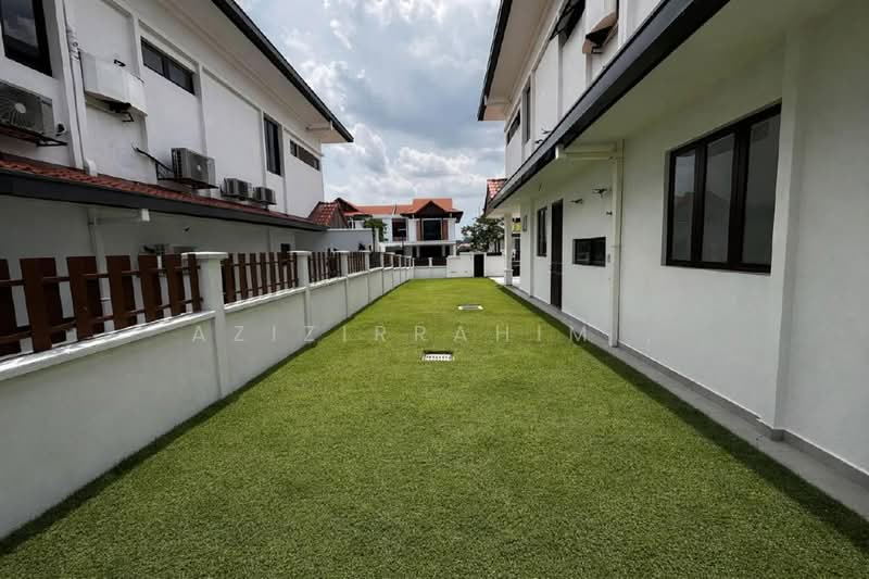 Bungalow for Sale in Hulu Langat (Selangor) - Azizirrahim . - Exterior - PropertyGuru.com.my