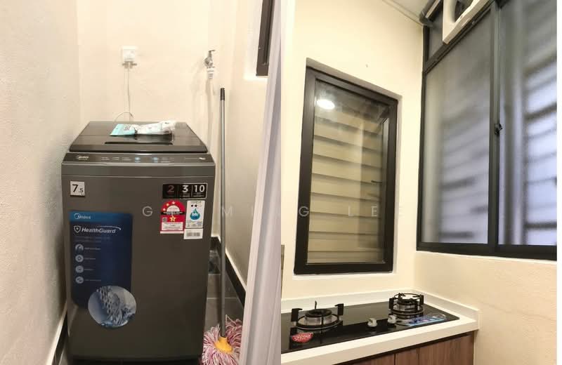 Kondominium untuk Disewa di Vierra Residence - Gimming Lee - washing machine and cook area - PropertyGuru.com.my