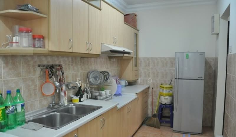 Apartment for Sale at Pangsapuri Saraka - Elvis Ho - Kitchen - PropertyGuru.com.my