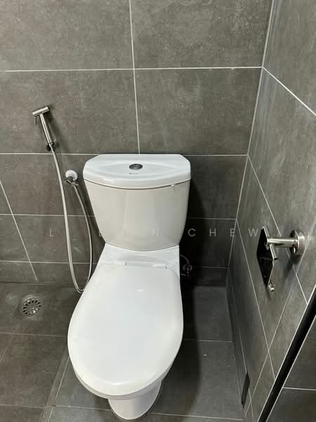 Servis Apartment untuk Disewa di Midas @ Seri Alam - Li Lian Chew - Bathroom - PropertyGuru.com.my