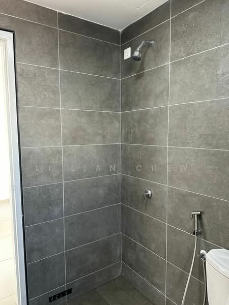 Servis Apartment untuk Disewa di Midas @ Seri Alam - Li Lian Chew - Bathroom - PropertyGuru.com.my