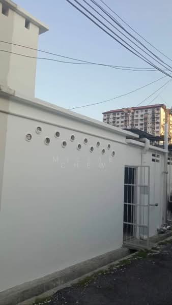 1-storey Terraced House for Sale in Jelutong (Penang) - Millie Chew - Exterior - PropertyGuru.com.my
