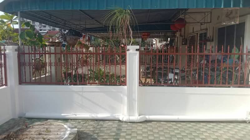 1-storey Terraced House for Sale in Jelutong (Penang) - Millie Chew - Exterior - PropertyGuru.com.my