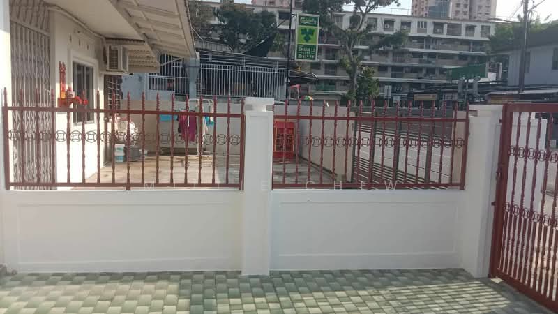 1-storey Terraced House for Sale in Jelutong (Penang) - Millie Chew - Exterior - PropertyGuru.com.my