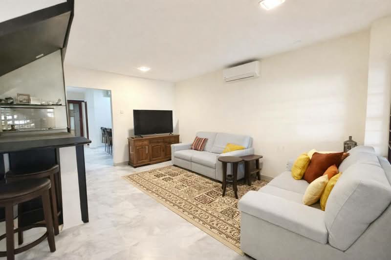 Rumah Teres 2.5 Tingkat untuk Dijual di Bukit Antarabangsa (Ulu Kelang) - Azli Ibrahim - Living Room - PropertyGuru.com.my