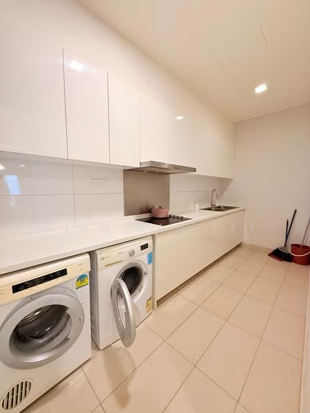Service Residence for Sale at The Horizon Residence - Xiao Han Yet - Kitchen - PropertyGuru.com.my