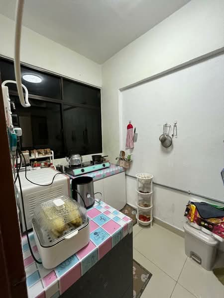 Apartment for Sale at Vista Bayu - Jeniffer P'ng - Kitchen - PropertyGuru.com.my