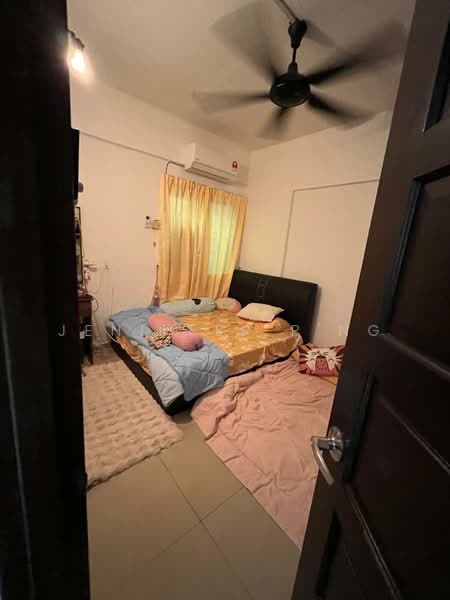 Apartment for Sale at Vista Bayu - Jeniffer P'ng - Bedroom - PropertyGuru.com.my