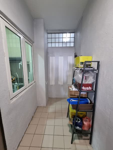 Condominium for Sale at Boulevard Serviced Apartment - Calvin Lim - Corridor - PropertyGuru.com.my