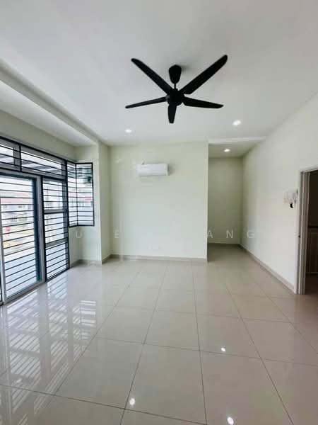 Rumah Teres 2 Tingkat untuk Disewa di Kota Tinggi (Johor) - Hubert Pang - Living Room - PropertyGuru.com.my
