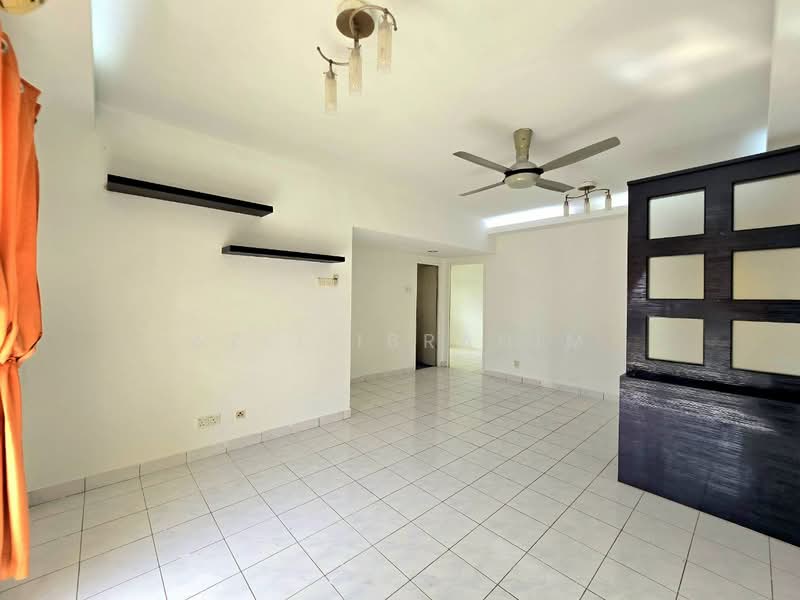 Apartment for Sale at Crystal Tower (Pangsapuri Kristal) - Azli Ibrahim - Living Room - PropertyGuru.com.my