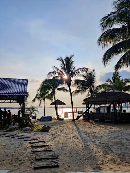 Condominium for Sale at Kings Bay @ Country Garden Danga Bay - Real Chew - Exterior - PropertyGuru.com.my