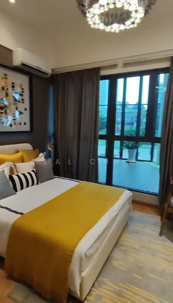 Condominium for Sale at Kings Bay @ Country Garden Danga Bay - Real Chew - Bedroom - PropertyGuru.com.my