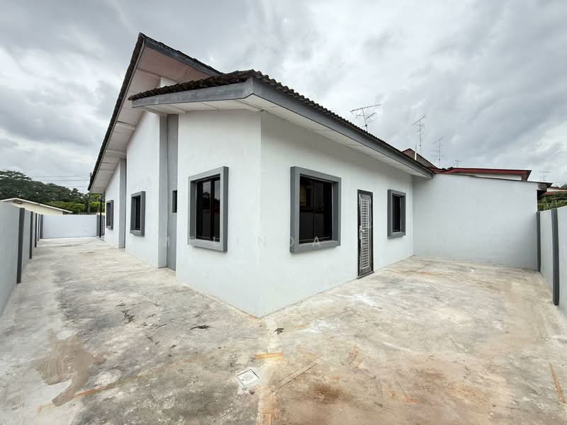 Semi-Detached House for Sale in Taman Mutiara (Ulu Tiram) - Melinda Ee - PropertyGuru.com.my