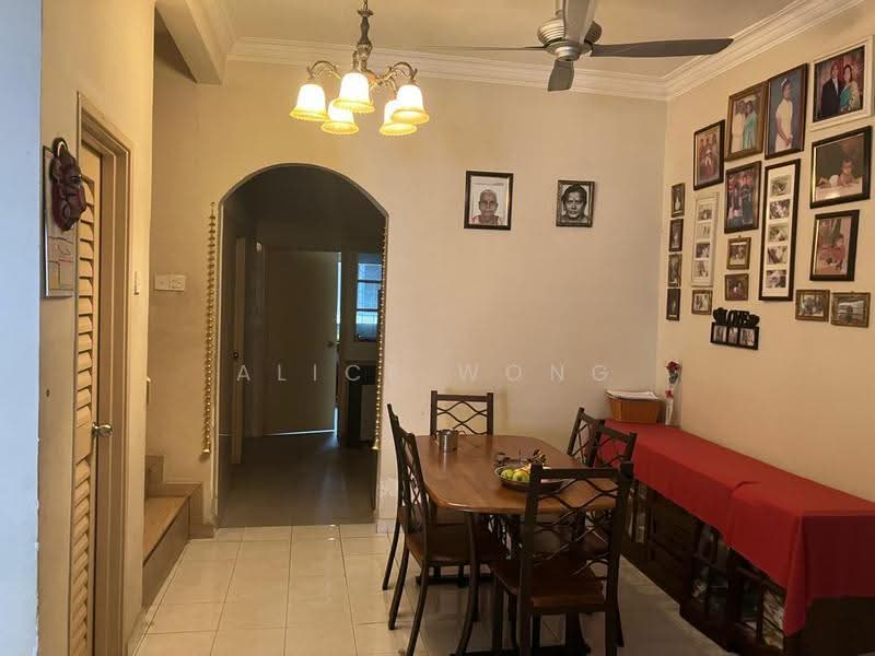 2-storey Terraced House for Sale in Bandar Botanic (Klang) - Alice Wong - Dining Room - PropertyGuru.com.my