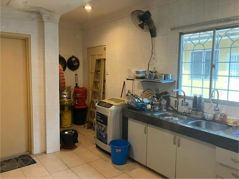 2-storey Terraced House for Sale in Bandar Botanic (Klang) - Alice Wong - Kitchen - PropertyGuru.com.my