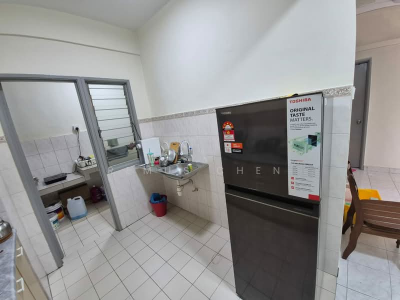 Kondominium untuk Disewa di Pelangi Damansara - Remus Chen - Kitchen - PropertyGuru.com.my