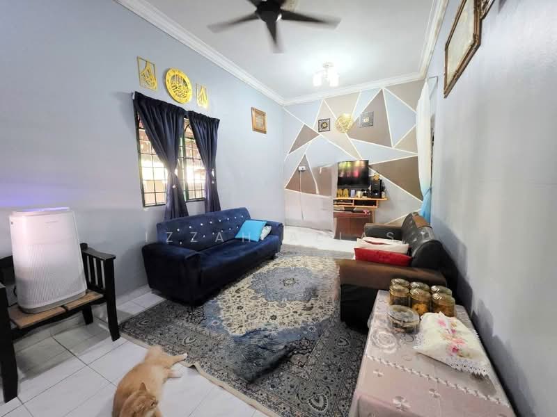 1-storey Terraced House for Sale in Taman Dato Bandar (Kapar) - Izzah Alias - PropertyGuru.com.my