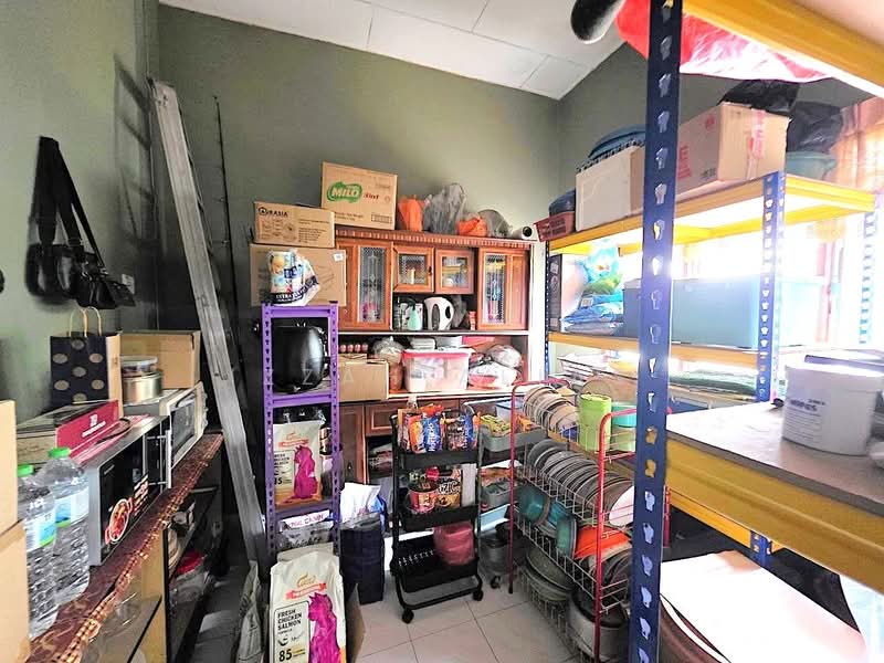 1-storey Terraced House for Sale in Taman Dato Bandar (Kapar) - Izzah Alias - PropertyGuru.com.my