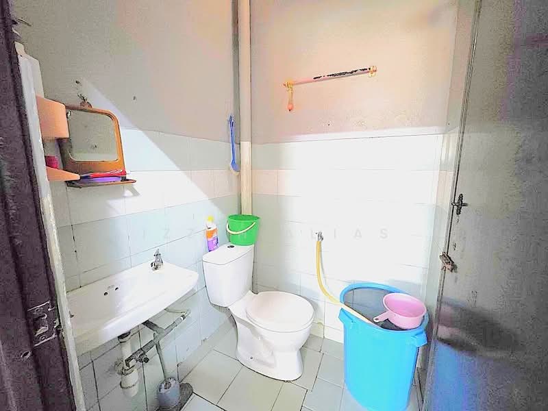 1-storey Terraced House for Sale in Taman Dato Bandar (Kapar) - Izzah Alias - PropertyGuru.com.my