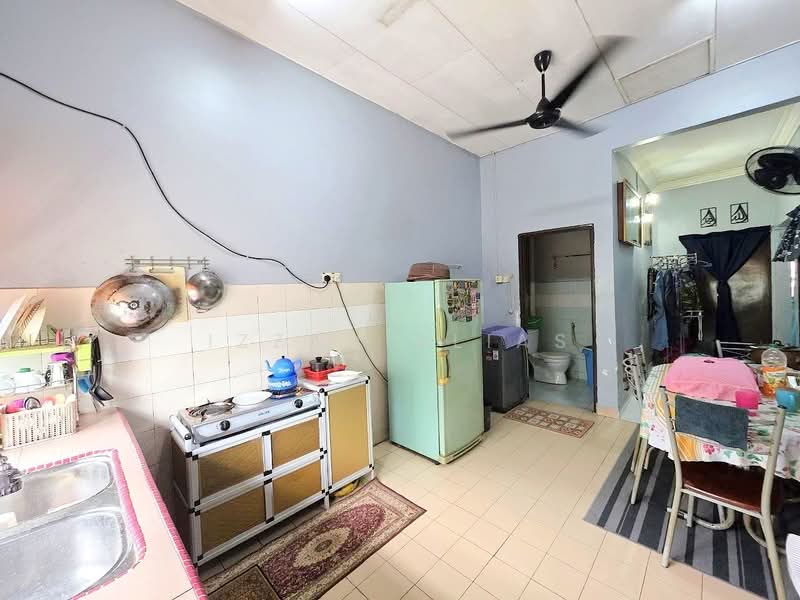 1-storey Terraced House for Sale in Taman Dato Bandar (Kapar) - Izzah Alias - PropertyGuru.com.my