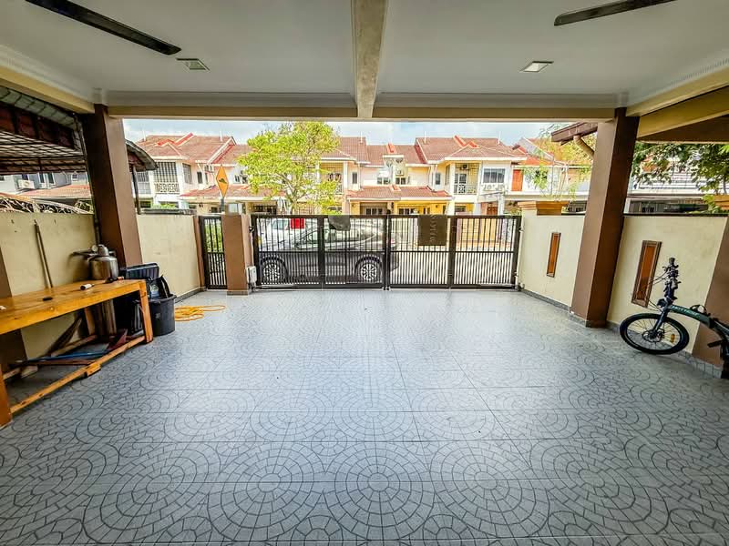 2-storey Terraced House for Sale in Seksyen 7 (Bangi) - Najibah Sahari - Exterior - PropertyGuru.com.my