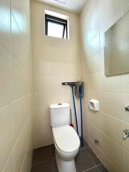 Service Residence for Rent at D'Summit Residences - Yee Shiuen - Bathroom - PropertyGuru.com.my