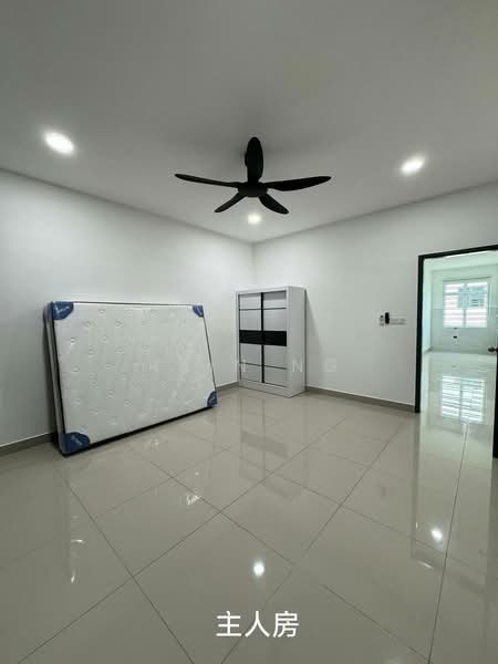 Terraced House for Rent in Bandar Dato Onn (Tebrau) - Rain Ng - Bedroom - PropertyGuru.com.my