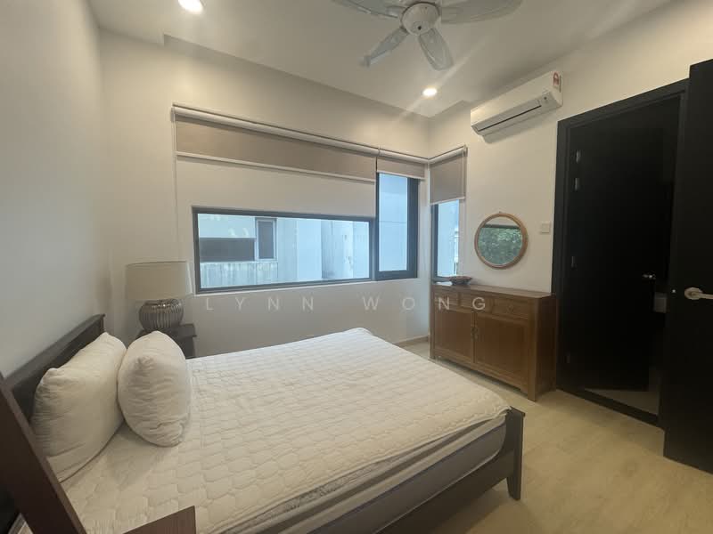 Bungalow for Sale in Taman Molek (Johor Bahru) - Lynn Wong - PropertyGuru.com.my