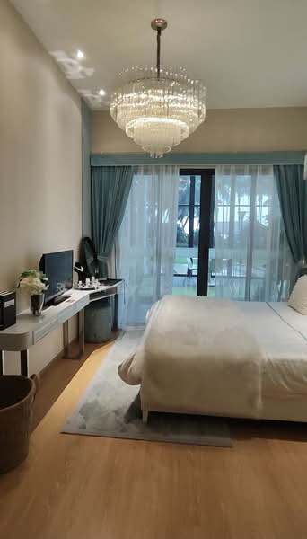 Condominium for Sale at Kings Bay @ Country Garden Danga Bay - Real Chew - Bedroom - PropertyGuru.com.my