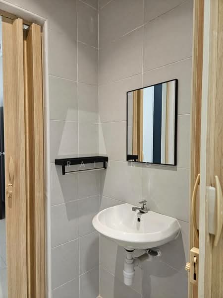 Kondominium untuk Disewa di KSL Residence 2 @ Kangkar Tebrau - Rain Ng - Bathroom - PropertyGuru.com.my