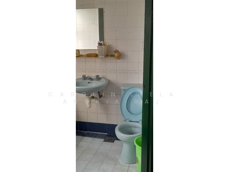 Kondominium untuk Disewa di The Pines - Carolin Leela Arokia Raj - Bathroom - PropertyGuru.com.my