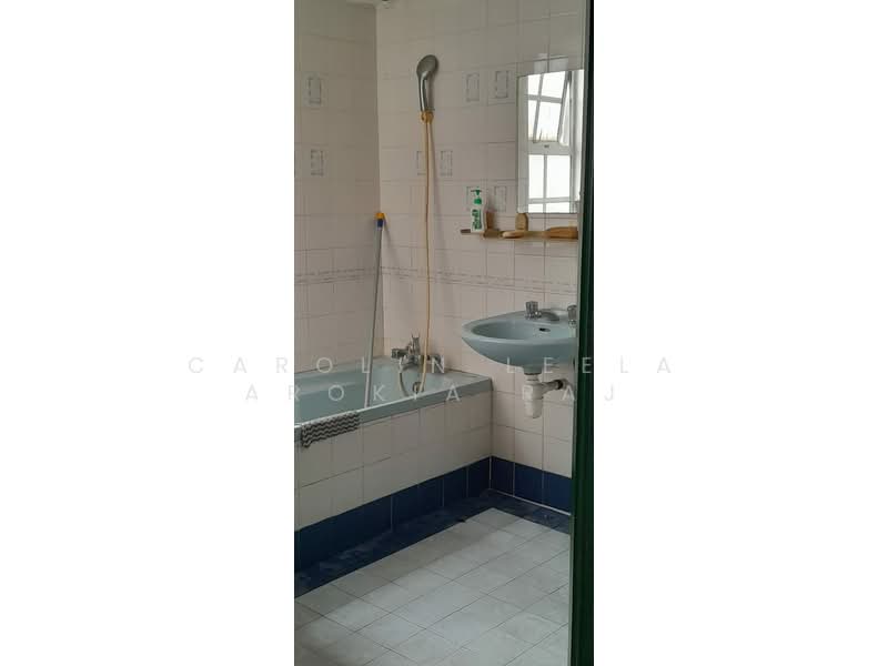 Kondominium untuk Disewa di The Pines - Carolin Leela Arokia Raj - Bathroom - PropertyGuru.com.my