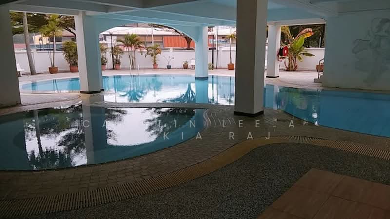 Kondominium untuk Disewa di The Pines - Carolin Leela Arokia Raj - Pool - PropertyGuru.com.my
