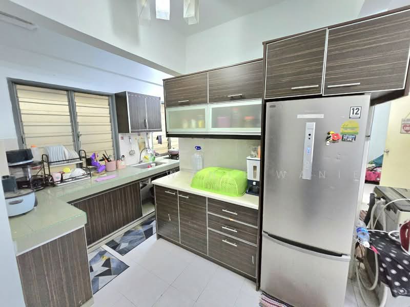Pangsapuri untuk Dijual di Taman Cheras Intan - Syazue Wanie Wanie - Kitchen - PropertyGuru.com.my