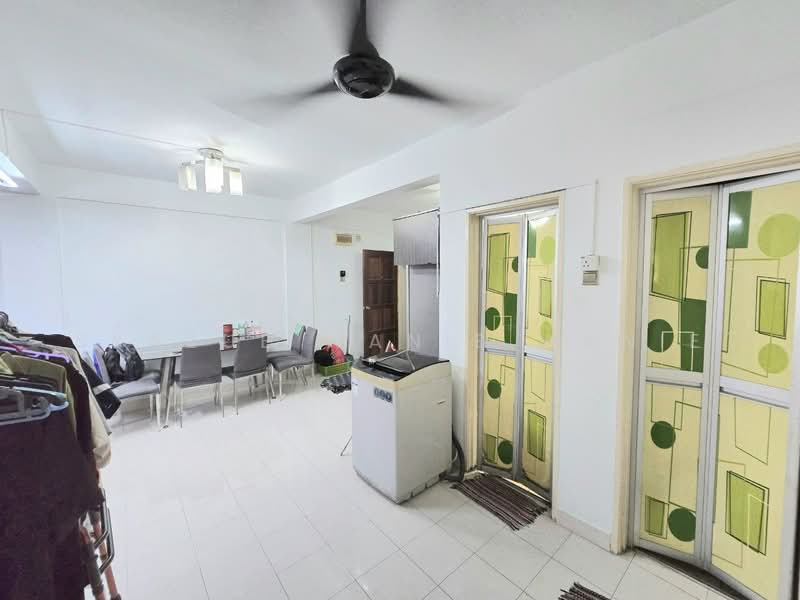Pangsapuri untuk Dijual di Taman Cheras Intan - Syazue Wanie Wanie - Dining Room - PropertyGuru.com.my