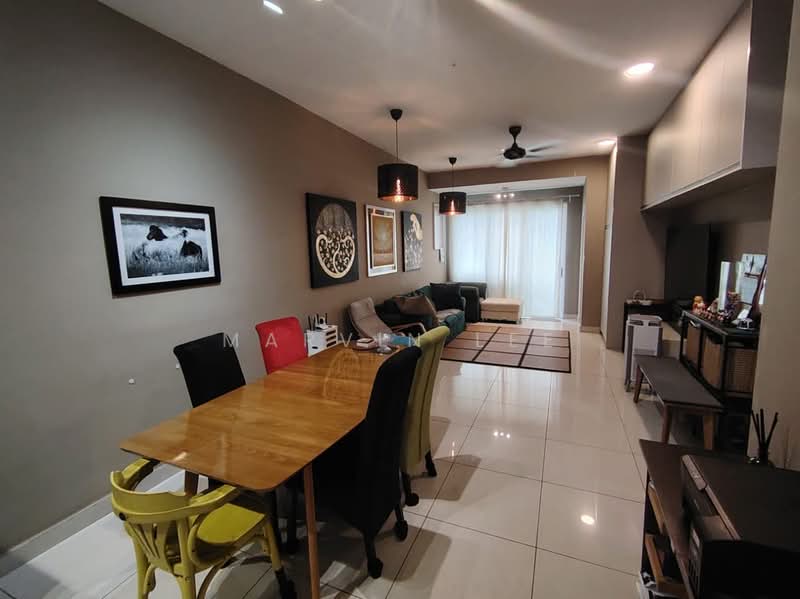 Kondominium untuk Dijual di Zenith Residences - Marvin Lee - Dining Room - PropertyGuru.com.my