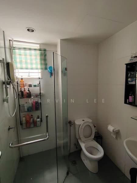 Kondominium untuk Dijual di Zenith Residences - Marvin Lee - Bathroom - PropertyGuru.com.my