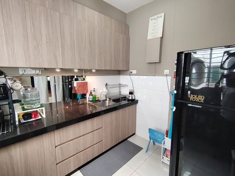 Kondominium untuk Dijual di Zenith Residences - Marvin Lee - Kitchen - PropertyGuru.com.my